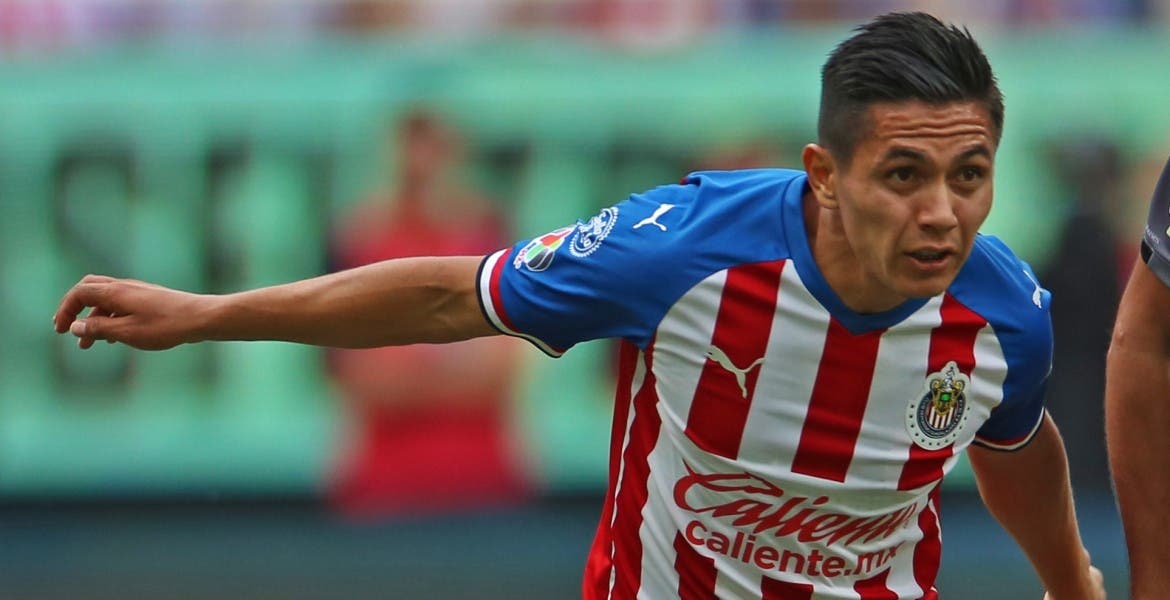 Chivas aplica ‘cero tolerancia’ y da de baja a cuatro jugadores