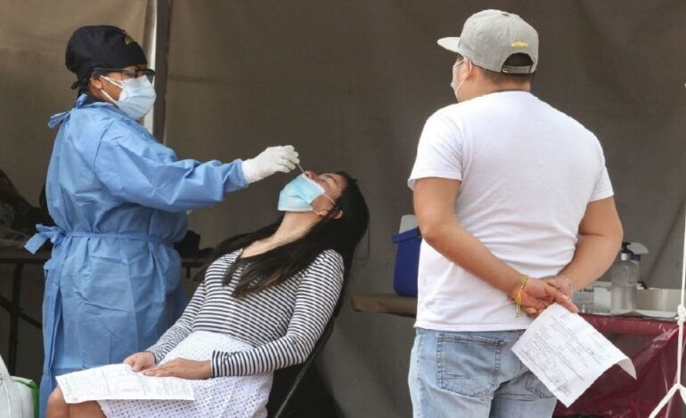 COVID-19: Detectan 10 variantes del virus en Oaxaca