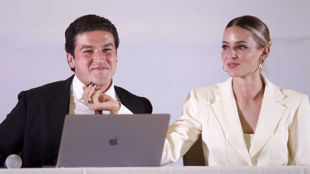 INE multa a Samuel García por aportaciones de Mariana Rodríguez