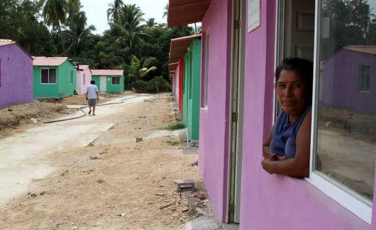 Ingreso en hogares mexicanos disminuye 5.8% en dos años