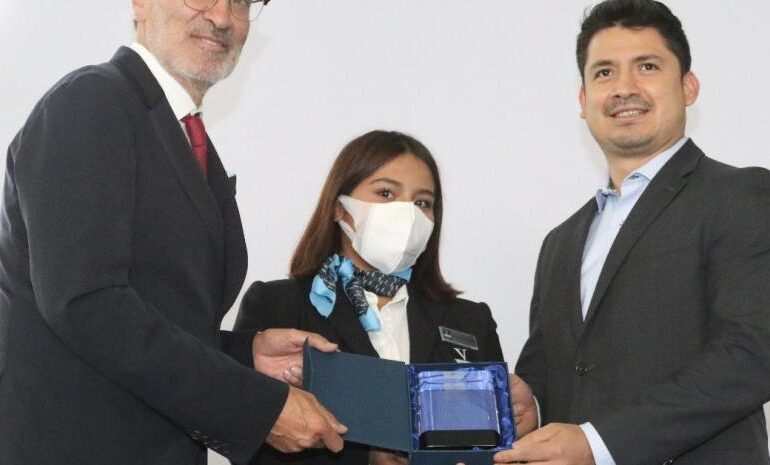 Presentan proyecto de educación Dual México-Francia