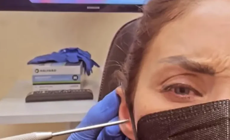 Anahí sigue sin escuchar de un oído