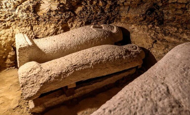 Descubren 22 tumbas de las épocas persa, bizantina y copta en el Alto Egipto