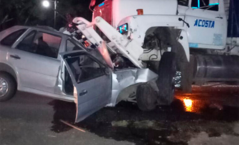 Madre e hijo mueren en accidente carretero en Veracruz