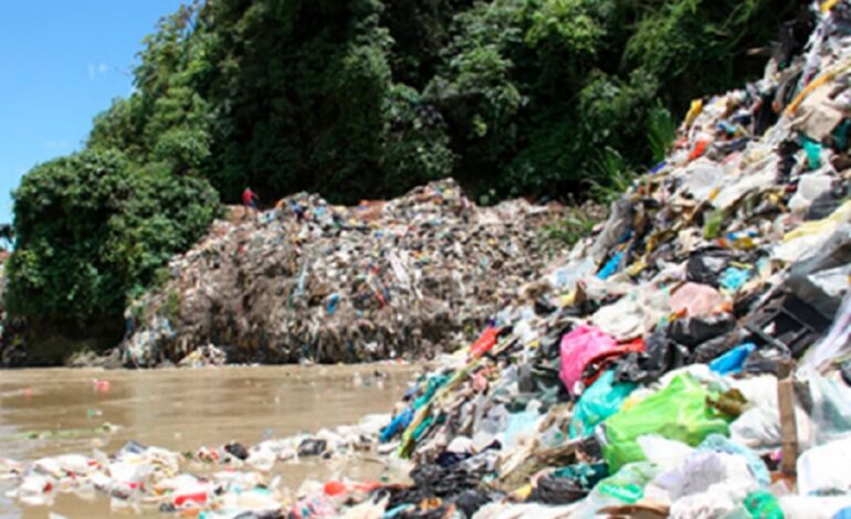 Perú construye propuesta sobre acuerdo internacional contra la contaminación por plásticos
