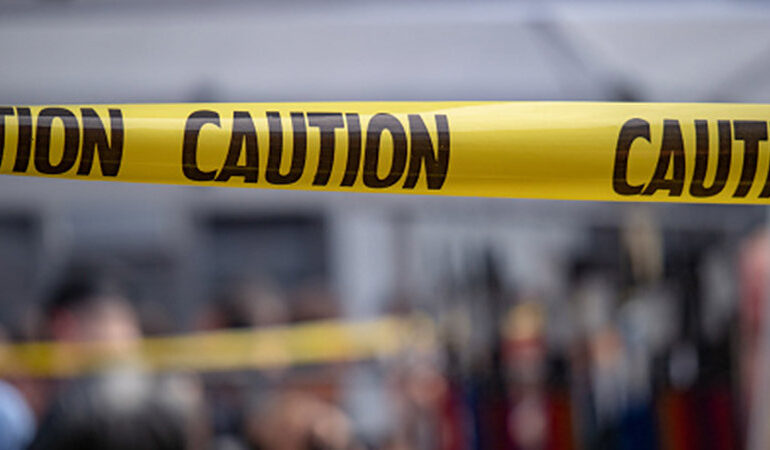 Se registra ataque armado en Maine, Estados Unidos; reportan varios lesionados y agresor fugitivo