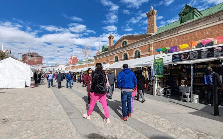 Comerciantes listos para las ventas de fin de año