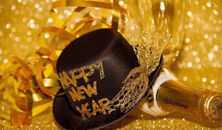 Pakistán prohíbe festejos de Año Nuevo, en solidaridad por situación en Gaza