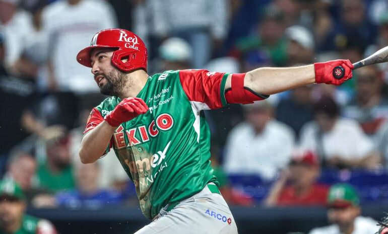 Los Naranjeros le dan una paliza al campeón Licey y toman oxígeno