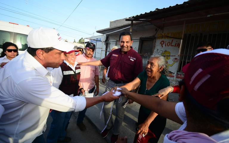 Cruz Pérez Cuéllar se reúne con Morena