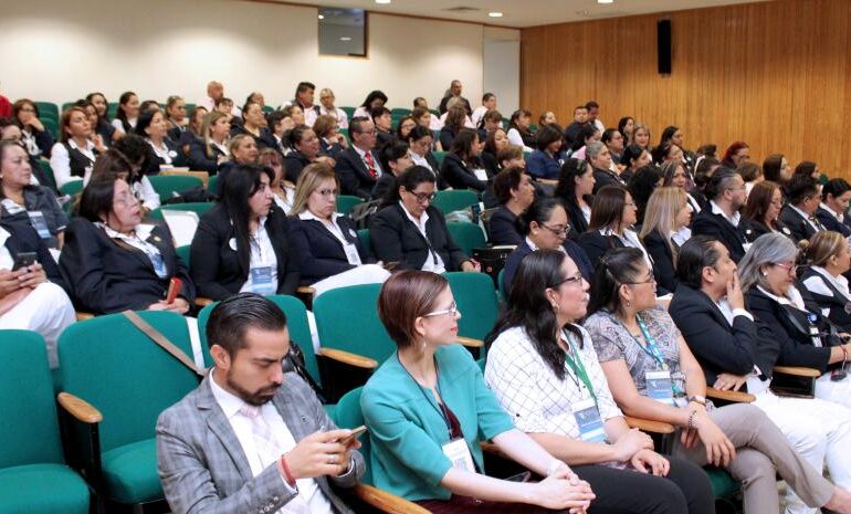 IMSS capacita a trabajadores sobre cultura de atención centrada en los usuarios