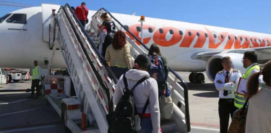 Venezuela reactiva su plan de repatriación con 261 migrantes procedentes de México