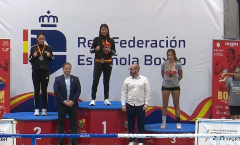 Se lucen pugilistas mexicanas en España