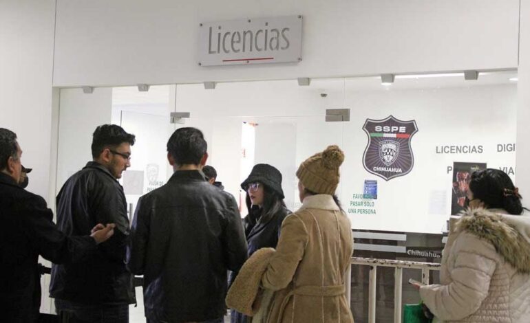 Se dispara casi 70% trámite de licencias