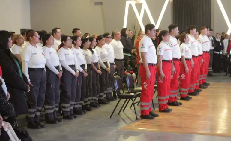 “Salen nuevos técnicos en urgencias médicas preparados para salvar una vida”: Norma Domínguez